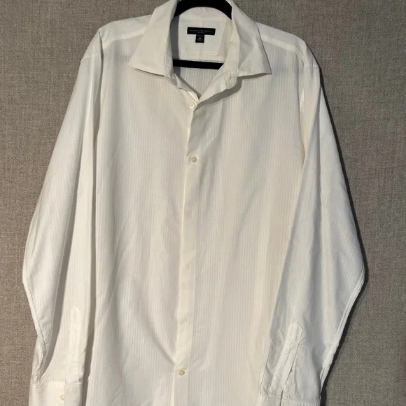 Banana Republic White Poplin Dress Shirt Banana Republic Shirts Banana Republic White Textured Shirt Banana Republic White Poplin Dress Shirt Banana Republic Shirts Banana Republic White Textured Shirt